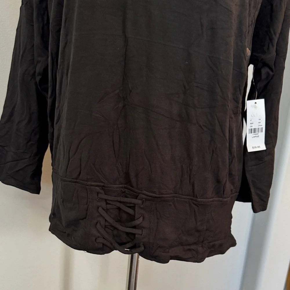 New York & Company Black tshirt soft Top NWT L - Picture 4 of 12